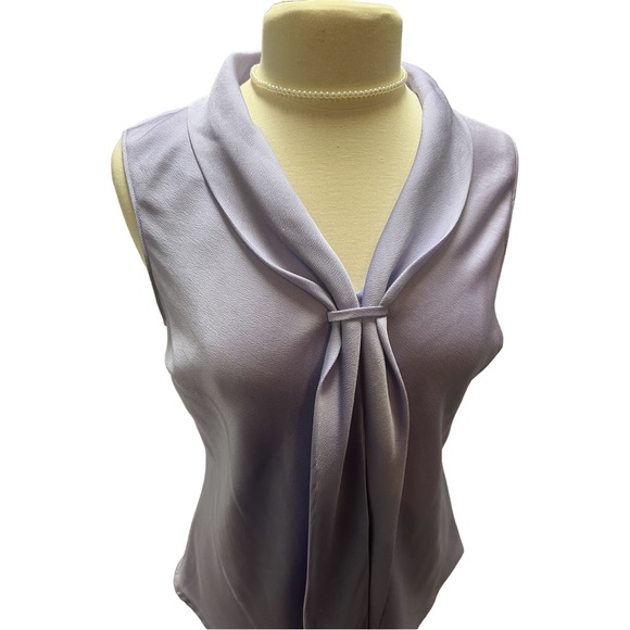 TAHARI PURPLE SLEEVELESS BLOUSE 💟 - Picture 4 of 5